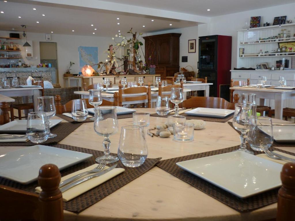 Hotel De La Petite Plage แซ็งต์-จอร์จส์-โดเลรง ภายนอก รูปภาพ